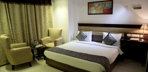 TG Rooms Cantt Road, Lucknow